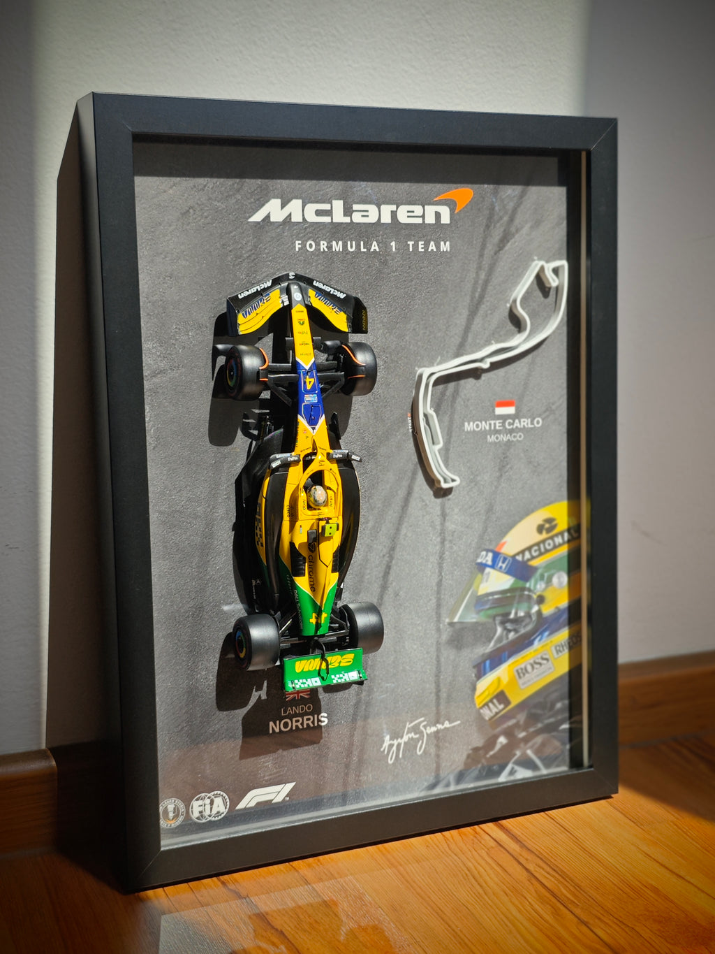 Cuadro decorativo 3D de F1 Lando Norris homenaje a Ayrton Senna