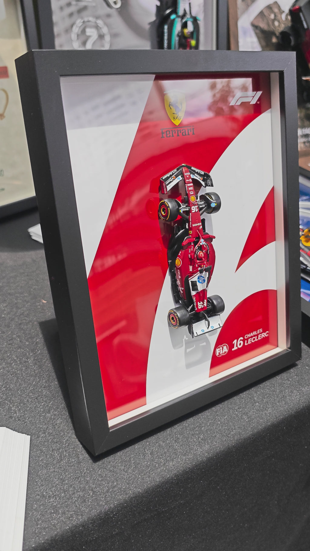 Cuadro Decorativo 3D F1 Ferrari SF-24 – Charles Leclerc